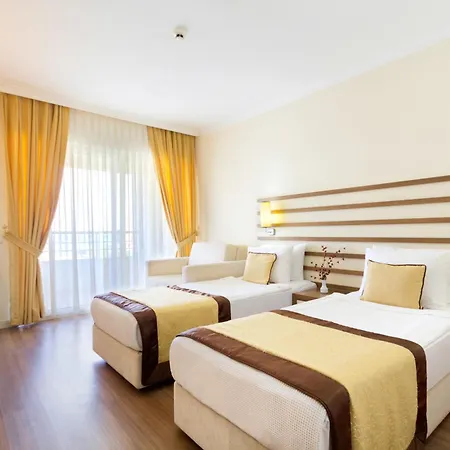 Akbulut & グゼルカミル