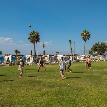 Akbulut & 4* Kuşadası