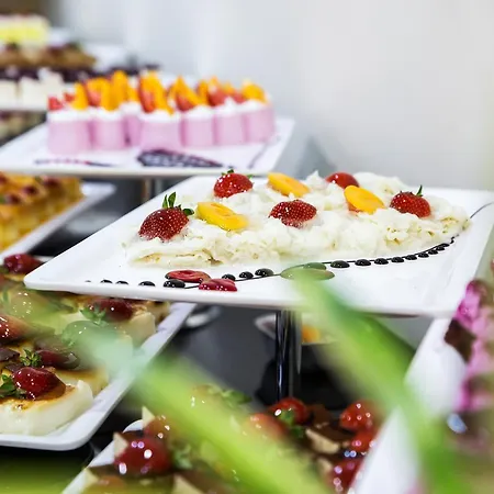Курортный комплекс Akbulut & 4*