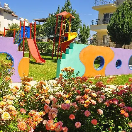 Курортный комплекс Akbulut & 4*
