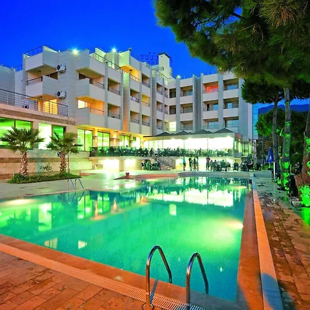 Akbulut & Курортный комплекс 4*