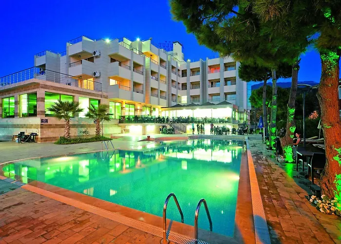 Akbulut & Курортный комплекс 4*